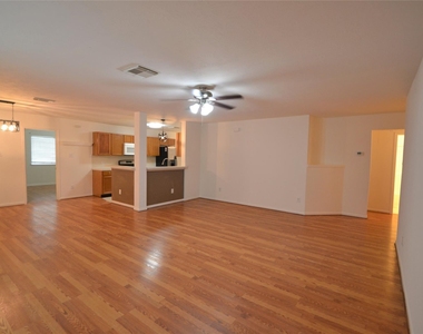 5126 Riverwood Drive - Photo Thumbnail 7