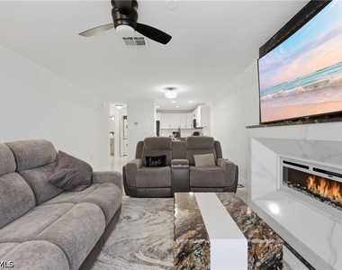 81 Emerald Woods Drive - Photo Thumbnail 5