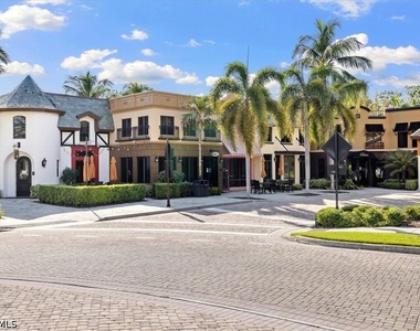8986 Cambria Circle - Photo Thumbnail 25