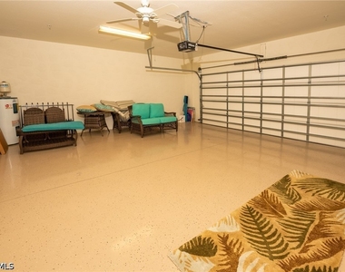 8986 Cambria Circle - Photo Thumbnail 19