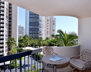 4001 Gulf Shore Boulevard N - Photo Thumbnail 2