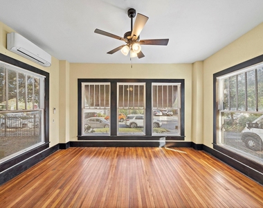 811 Sul Ross Street - Photo Thumbnail 5