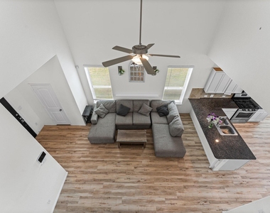 26003 Amber Pearl Drive - Photo Thumbnail 12