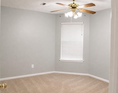 2723 Wisteria Walk - Photo Thumbnail 13