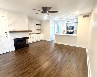 18617 Egret Bay Boulevard - Photo Thumbnail 1