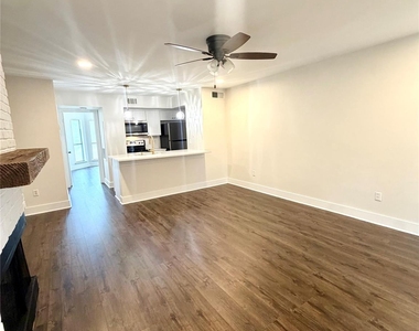 18617 Egret Bay Boulevard - Photo Thumbnail 15