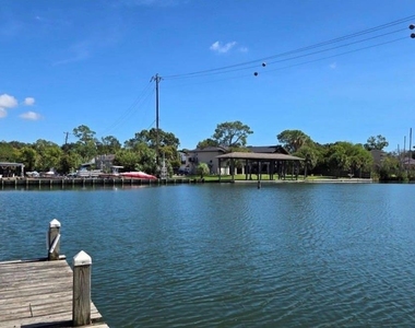 18617 Egret Bay Boulevard - Photo Thumbnail 27
