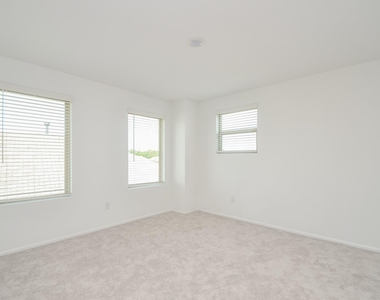 4126 Brazos Brook Trail - Photo Thumbnail 13