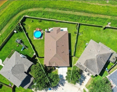 6007 Wilcox Point Court - Photo Thumbnail 3