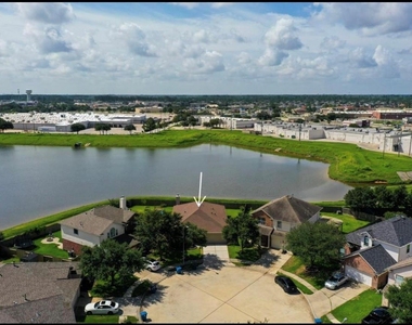 6007 Wilcox Point Court - Photo Thumbnail 2