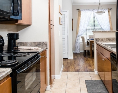 11900 City Park Central Lane - Photo Thumbnail 5