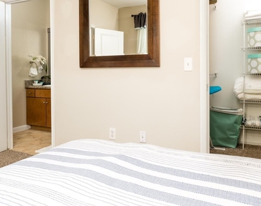 11900 City Park Central Lane - Photo Thumbnail 8