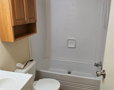 13919 Cecala Drive - Photo Thumbnail 9