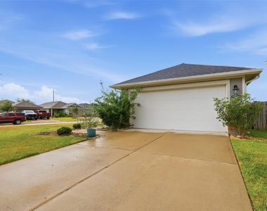 21403 Bluebonnet Cove Court - Photo Thumbnail 17
