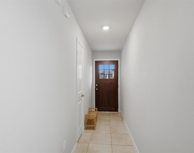 21403 Bluebonnet Cove Court - Photo Thumbnail 9