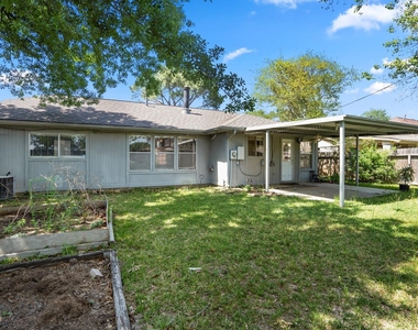 5211 Roserock Lane - Photo Thumbnail 28