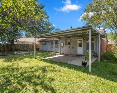 5211 Roserock Lane - Photo Thumbnail 29