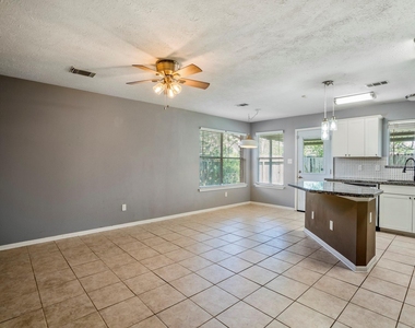 5211 Roserock Lane - Photo Thumbnail 14