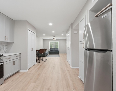 1919 20th Street - Photo Thumbnail 30