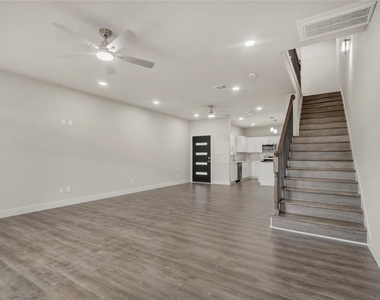 8025 Virgil Street - Photo Thumbnail 14