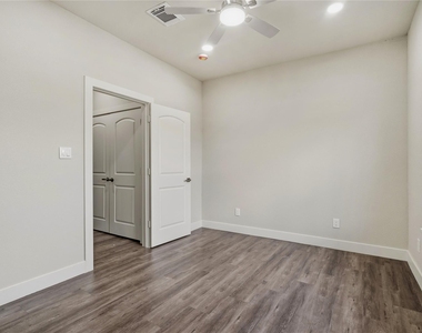 8025 Virgil Street - Photo Thumbnail 37