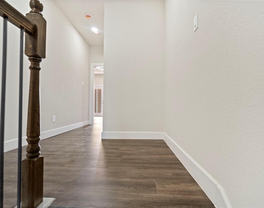 8025 Virgil Street - Photo Thumbnail 17