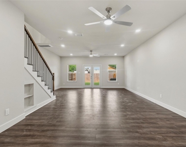 8025 Virgil Street - Photo Thumbnail 11