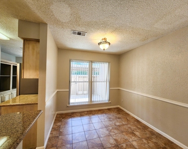 17742 Kings Park Lane - Photo Thumbnail 6