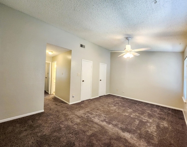 17742 Kings Park Lane - Photo Thumbnail 17
