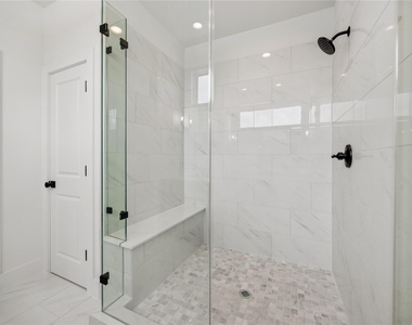 835 Elkhart Street - Photo Thumbnail 13