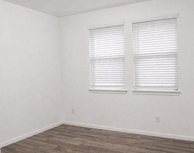 31415 Whitcombe Summit Way - Photo Thumbnail 10