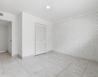 7900 Westheimer Road - Photo Thumbnail 25