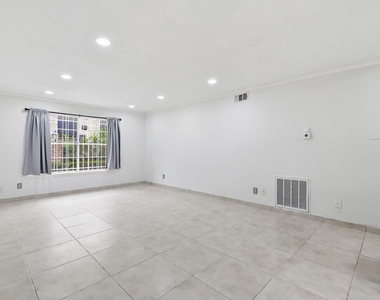 7900 Westheimer Road - Photo Thumbnail 16