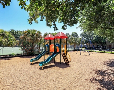 1107 Country Place Drive - Photo Thumbnail 19