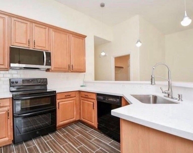 12755 Mill Ridge Dr - Photo Thumbnail 7