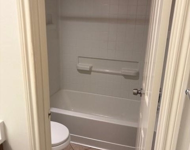 1311 Antoine Drive - Photo Thumbnail 10