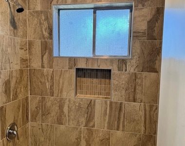 173 Briggs Street - Photo Thumbnail 4