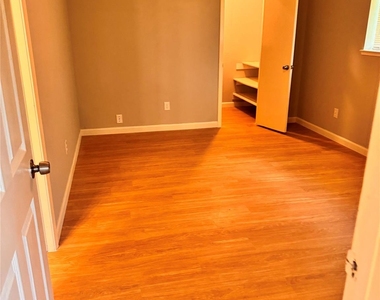 173 Briggs Street - Photo Thumbnail 8
