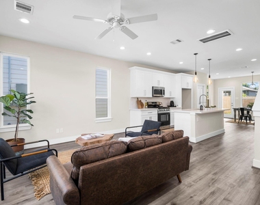 8016 Willow Street - Photo Thumbnail 23