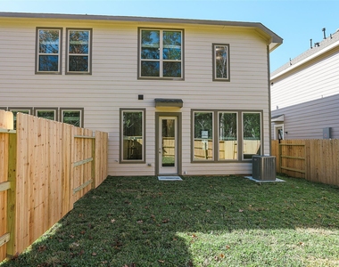 625 Royal Arch Drive - Photo Thumbnail 33