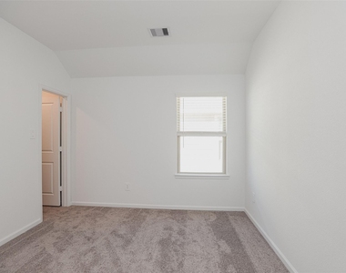 625 Royal Arch Drive - Photo Thumbnail 26