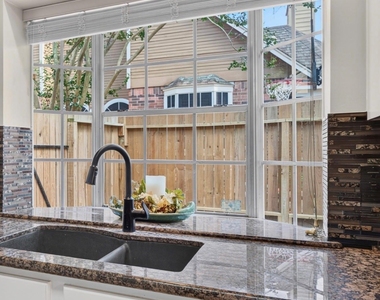 4415 Echo Falls Drive - Photo Thumbnail 15