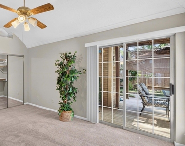 4415 Echo Falls Drive - Photo Thumbnail 7