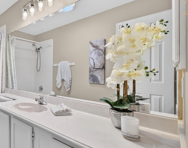 4415 Echo Falls Drive - Photo Thumbnail 12