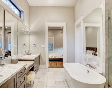 5655 Locke Lane - Photo Thumbnail 20
