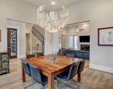 5655 Locke Lane - Photo Thumbnail 13