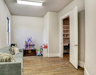 5655 Locke Lane - Photo Thumbnail 34