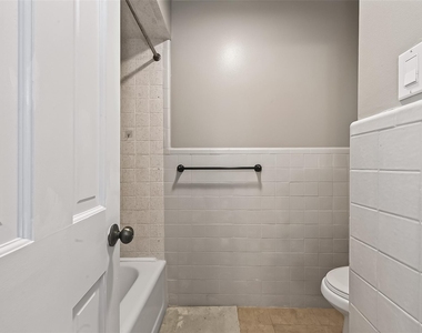 919 Longview Drive - Photo Thumbnail 34