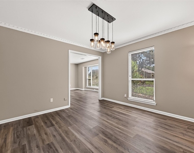919 Longview Drive - Photo Thumbnail 15