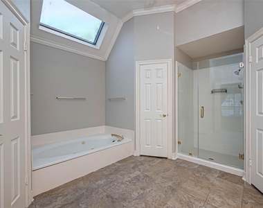 4502 Devonshire Street - Photo Thumbnail 19